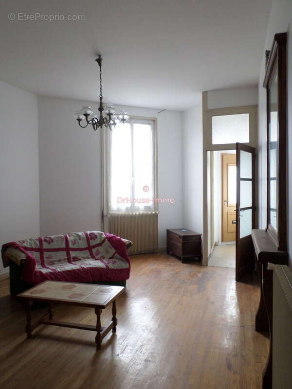 Maison 98 m² à Angouleme  - photo 2