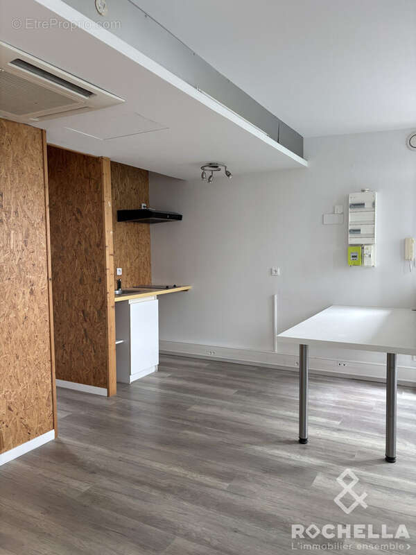 Commerce à SAINT-MEDARD-D'AUNIS