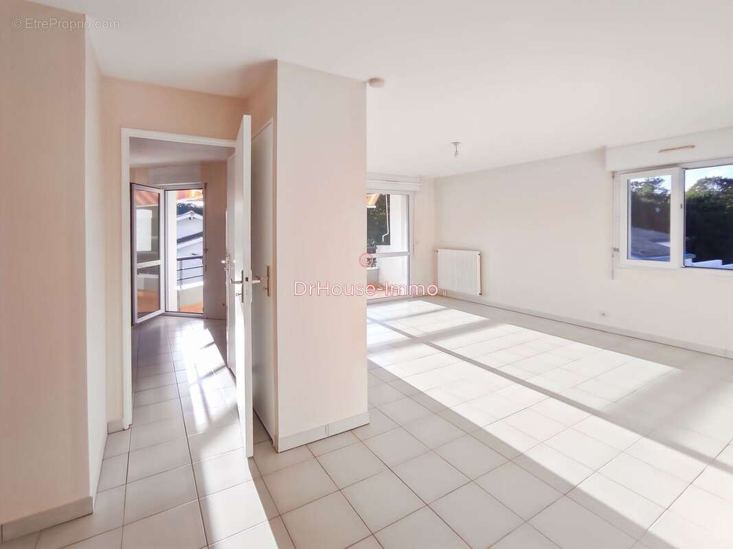 Appartement à SAINT-MARTIN-DE-SEIGNANX