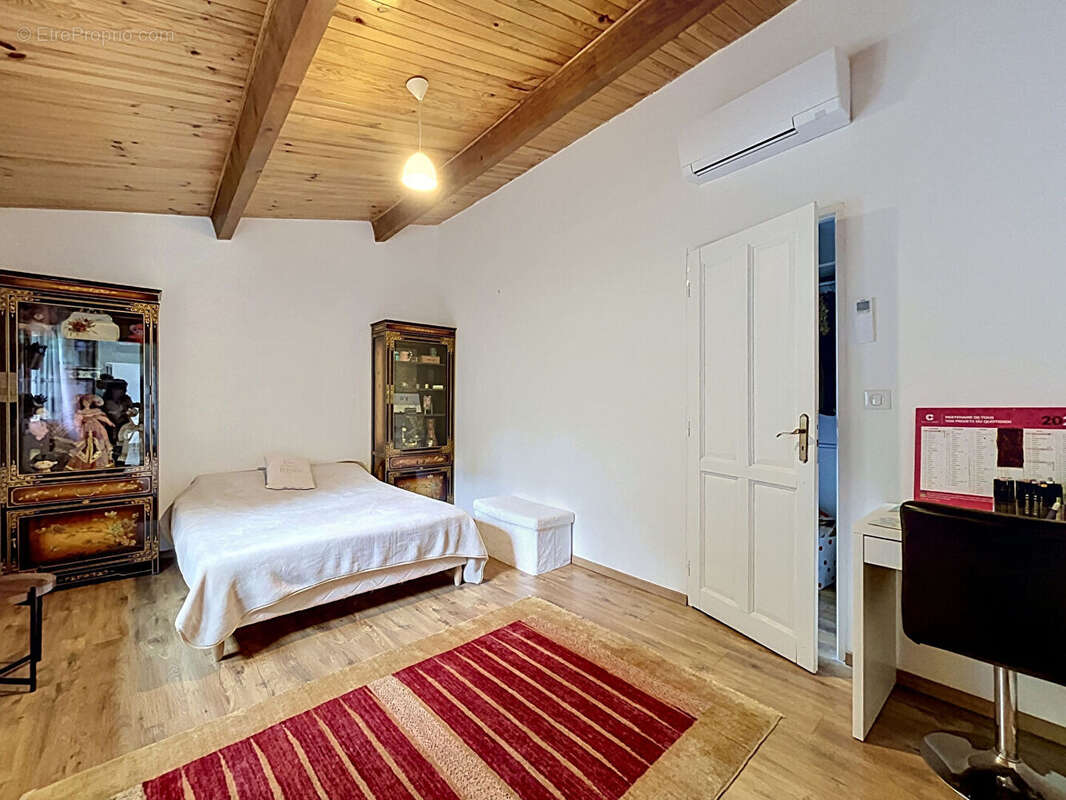 Maison à NIMES