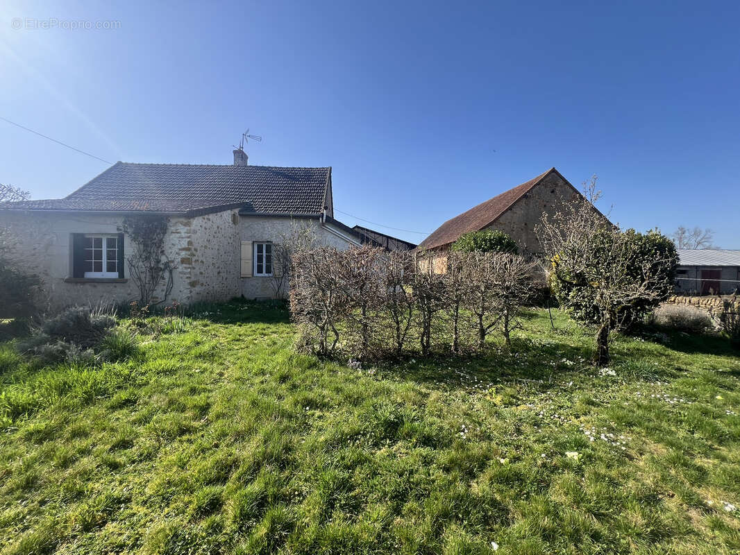 Maison à CHAMPLECY