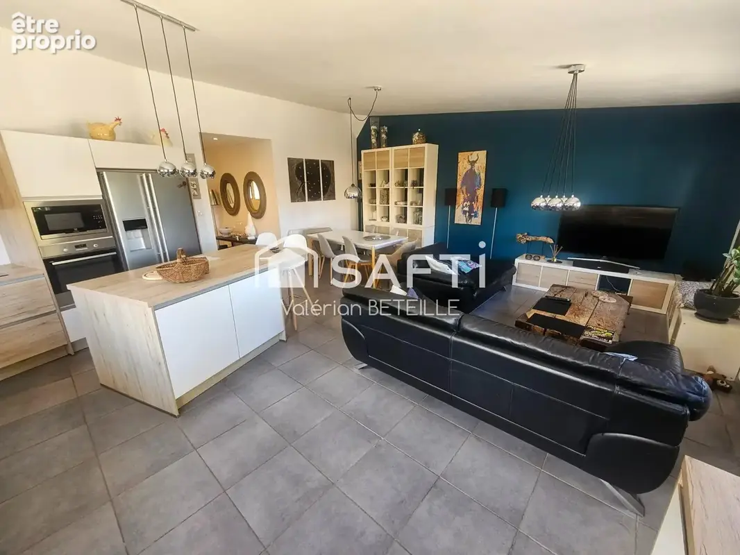 Photo 1 - Appartement à LEZIGNAN-LA-CEBE