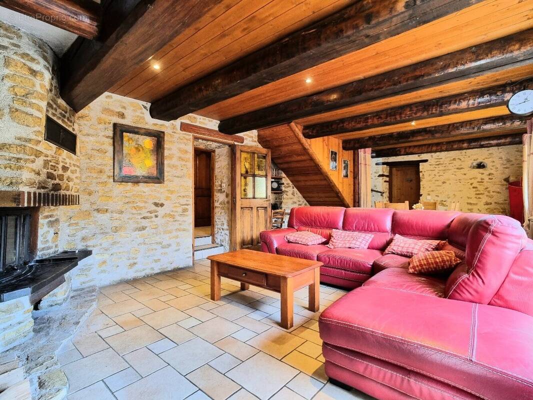 Maison à ATHOSE