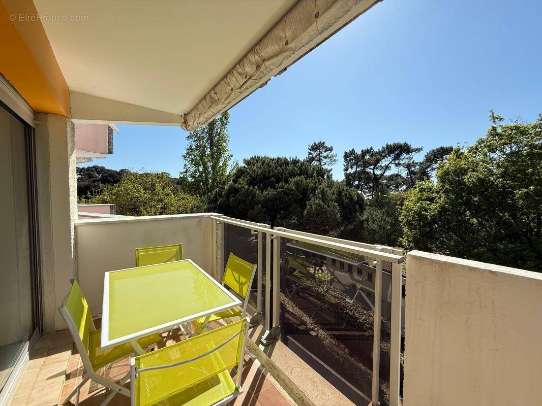 Appartement à VAUX-SUR-MER