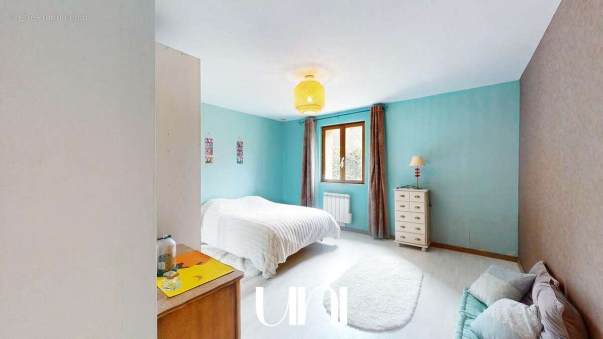 Maison à MEZIDON-CANON