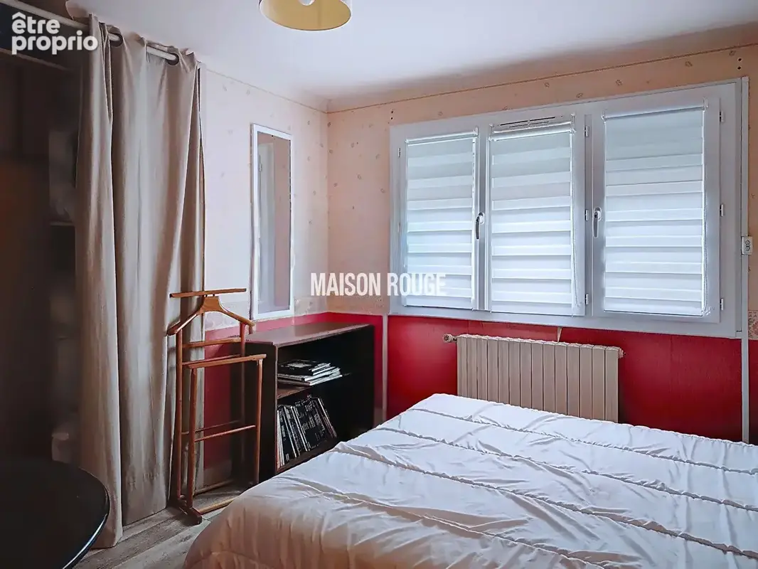 Le Tronchet centre : Maison familiale en pierre - photo 10