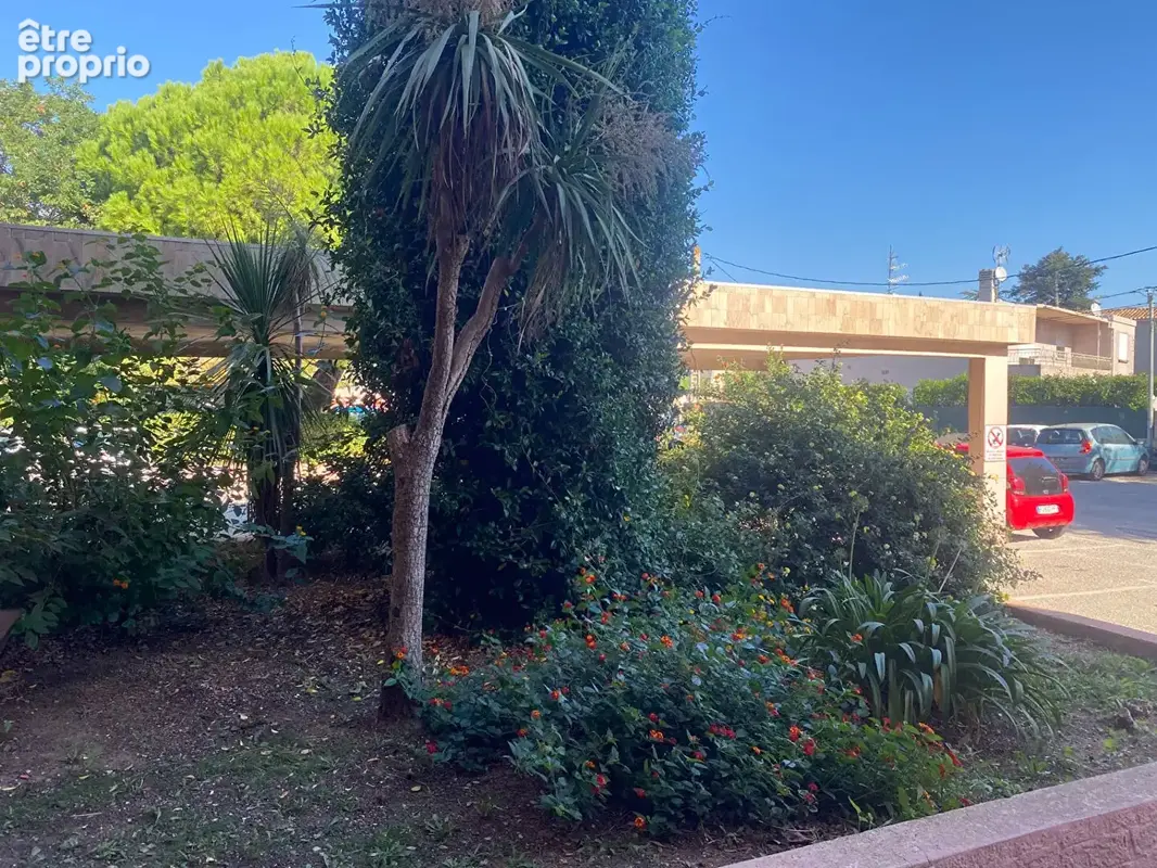 SANARY proche centre T2  45m2 - photo 6