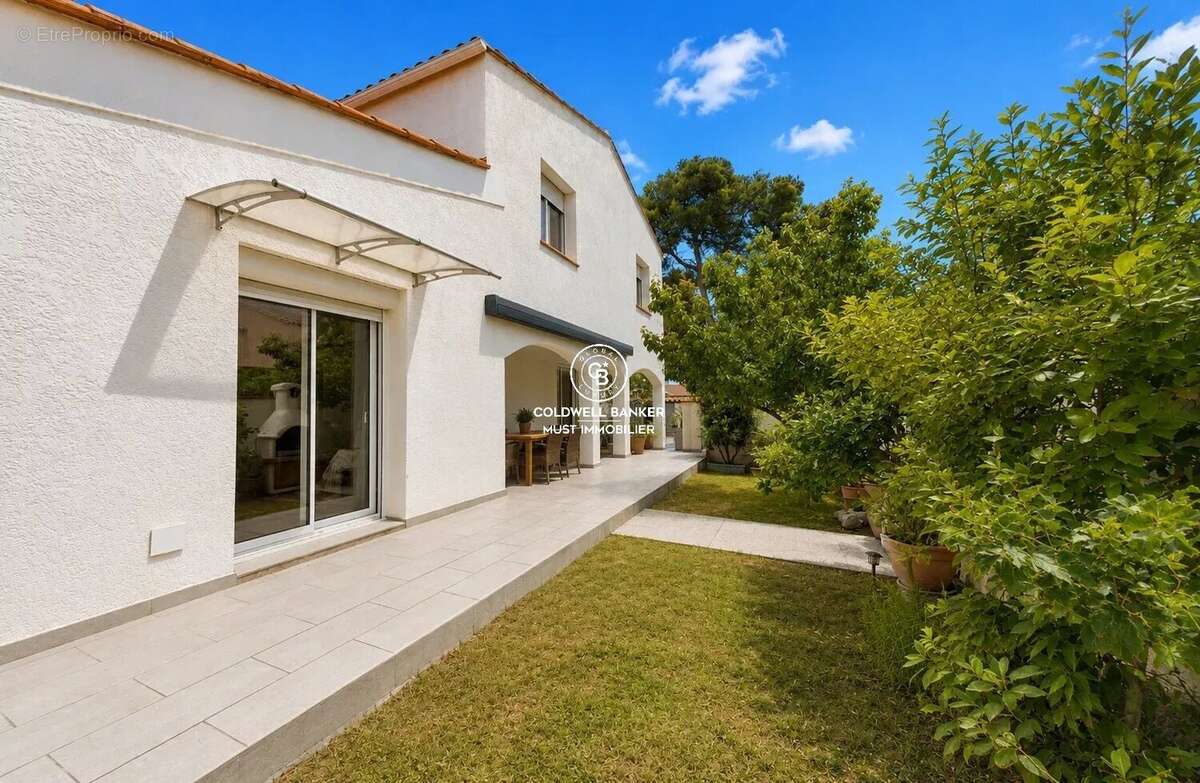 Maison à SAINT-CYPRIEN
