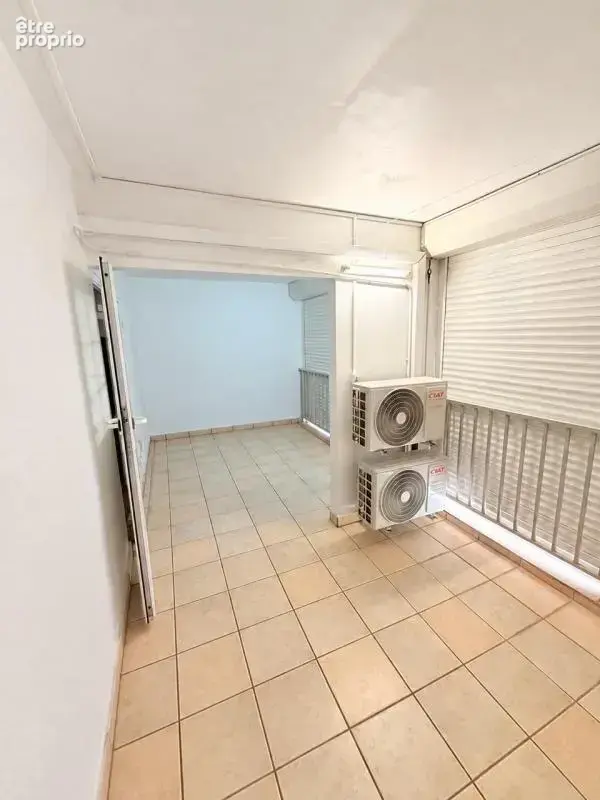 Appartement F4 à Sainte-Marie, résidence calme, proche de toutes commodités - photo 2