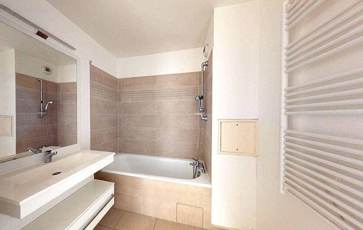 Appartement à SAINT-OUEN