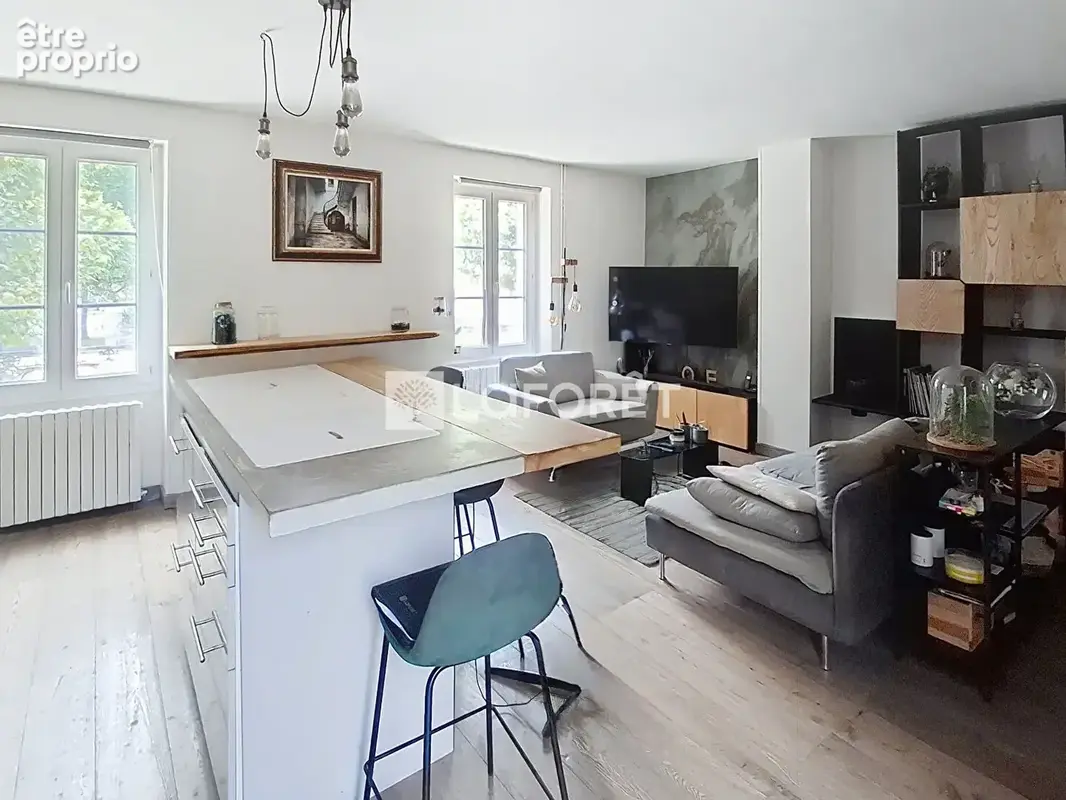 Maison à SALINS-LES-BAINS