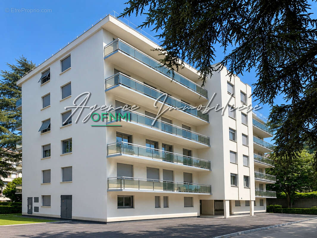 F3 dans cadre de verdure - photo 17