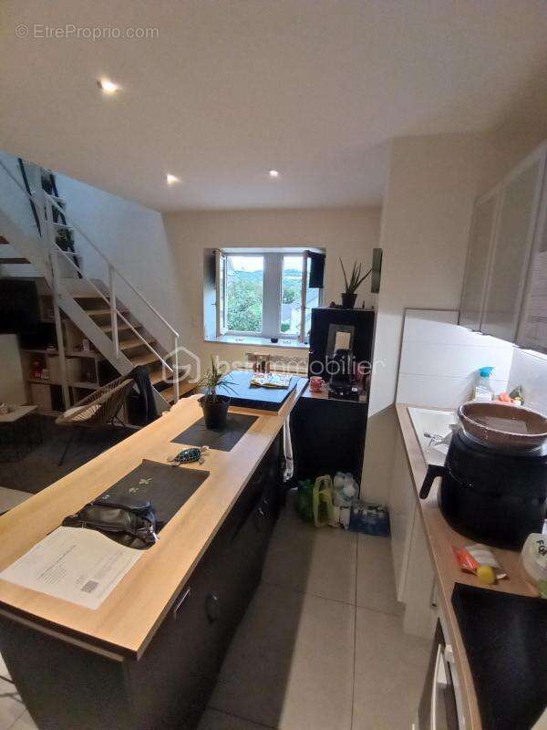 Le charme pour ce superbe appartement t2 duplex recent avec terrasse dans maison - photo 2