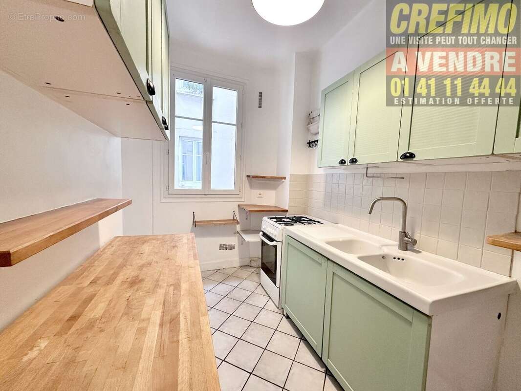 Appartement à COURBEVOIE
