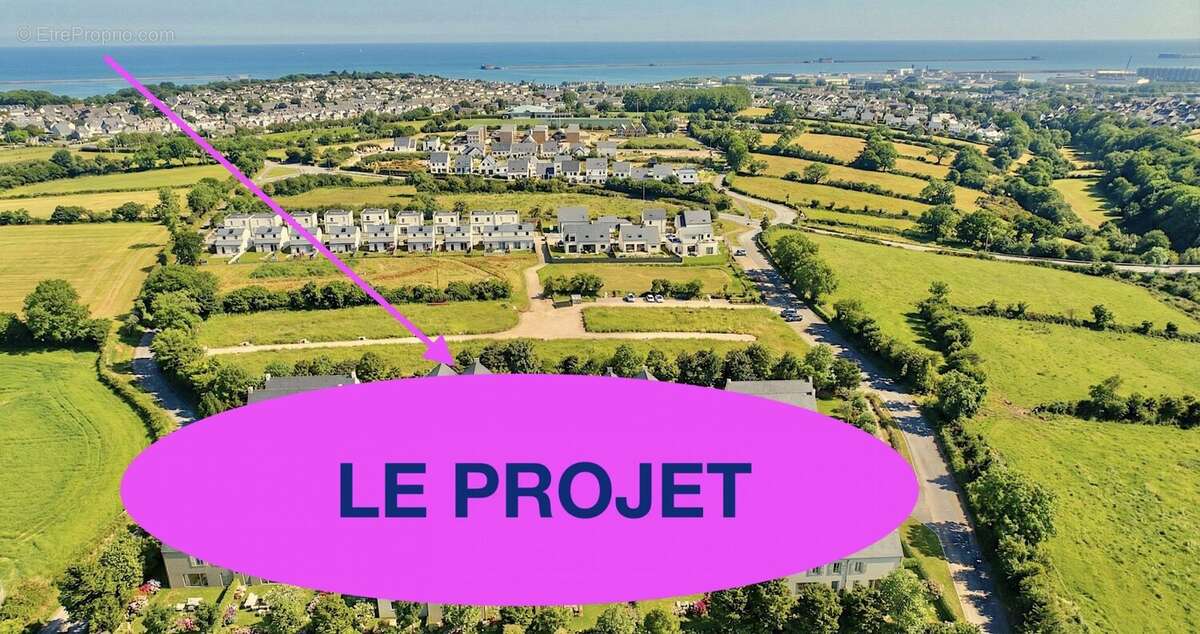 Maison à EQUEURDREVILLE-HAINNEVILLE