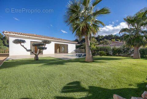 Maison à SANARY-SUR-MER