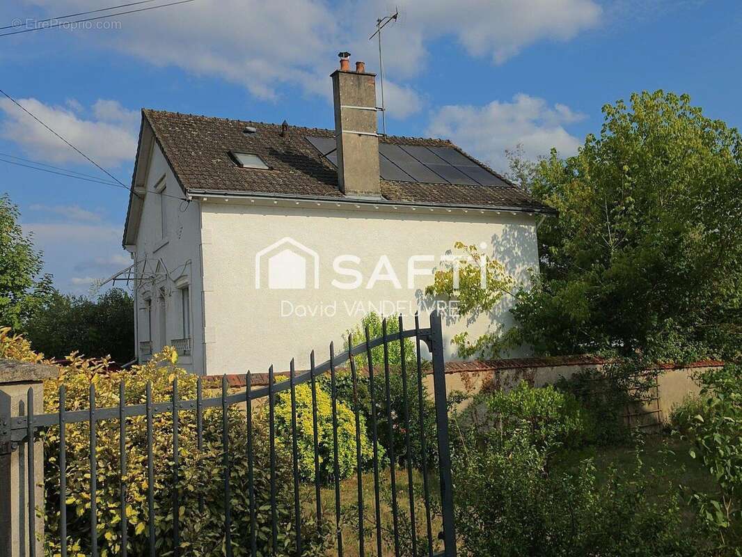 Photo 2 - Maison à ARGENTON-SUR-CREUSE