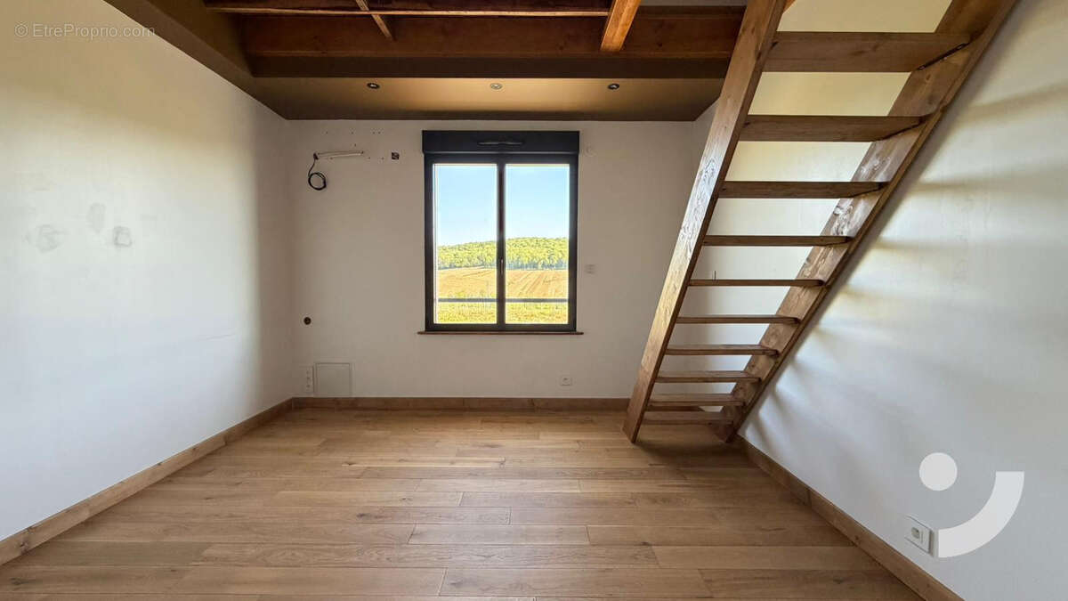 Maison à SAINT-MARTIN-D'ABLOIS