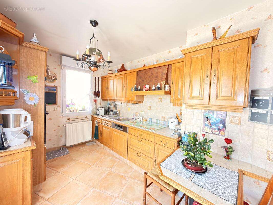 Appartement à LIVRY-GARGAN