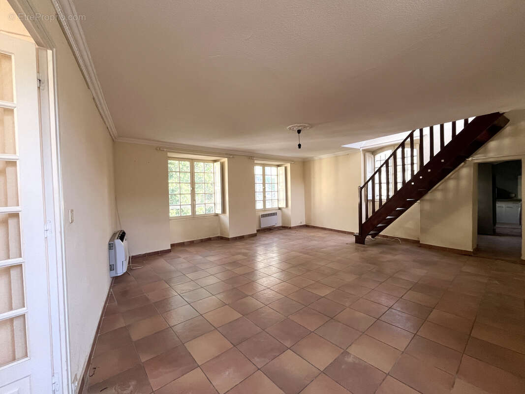 Appartement à BEAUCAIRE