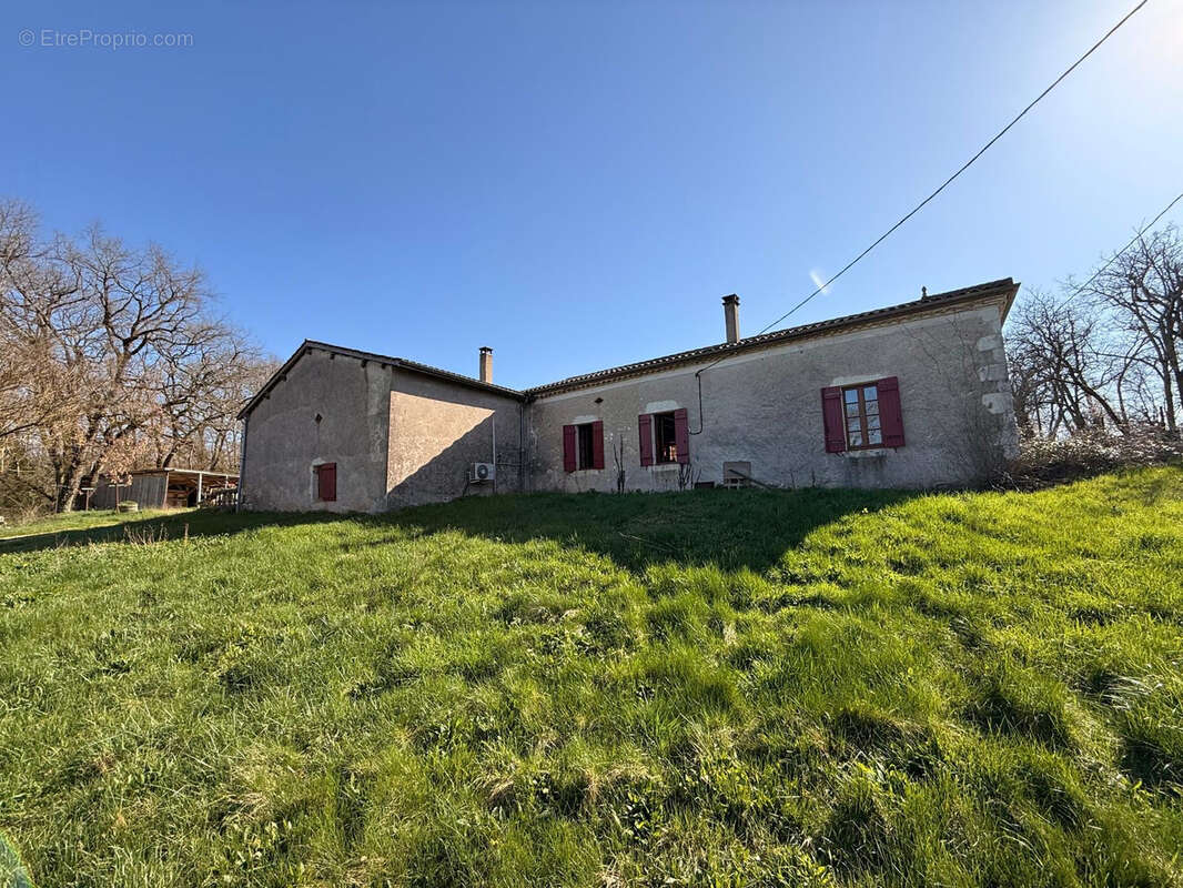 Maison à MONFLANQUIN