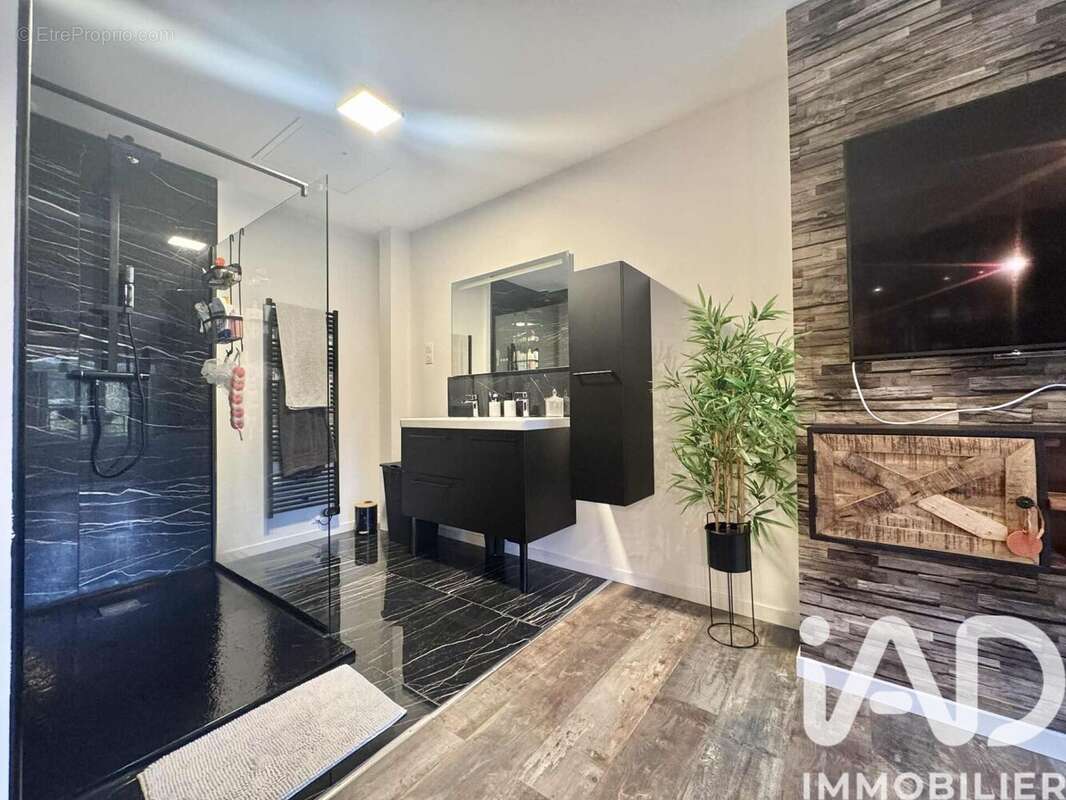 Photo 8 - Maison à VENDRESSE