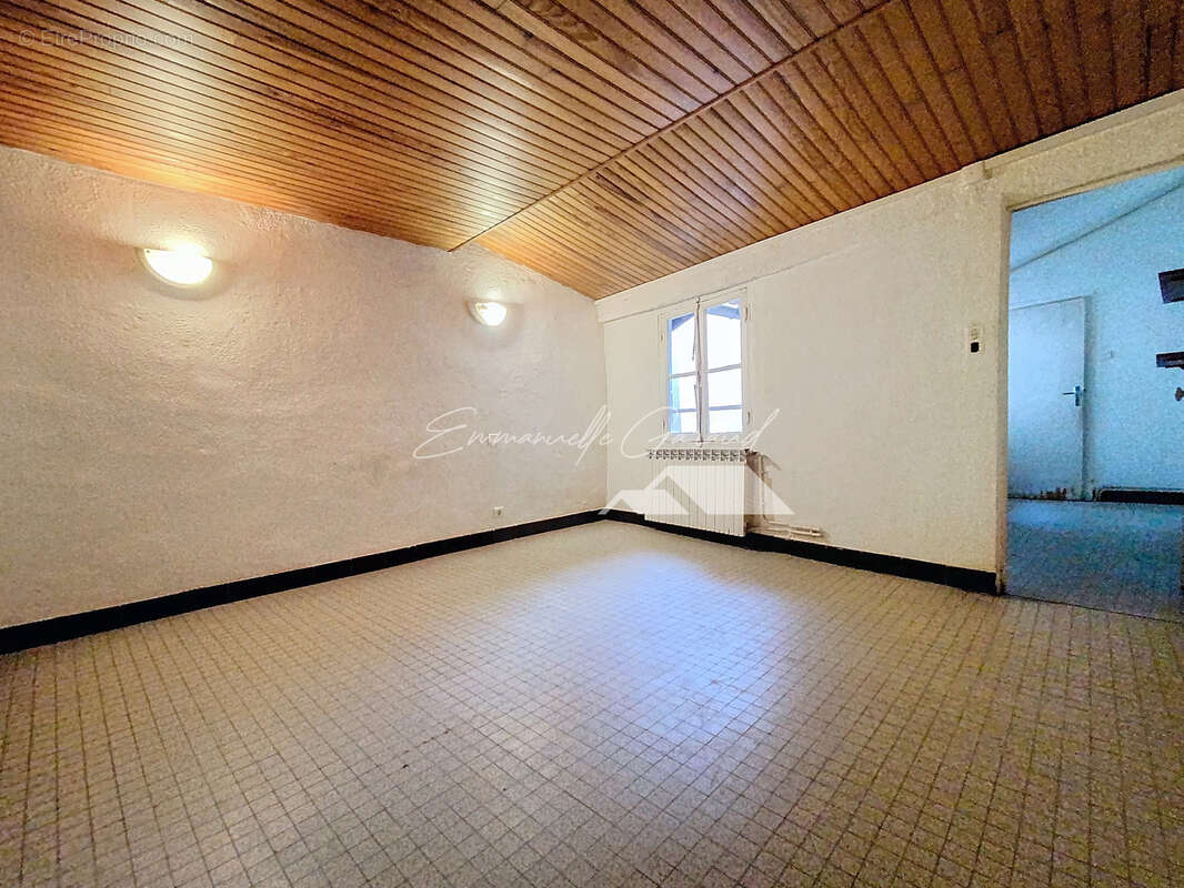 EXCLUSIVITE - Appartement 2 pièces avec pièce annexe de 24 m2 - photo 8