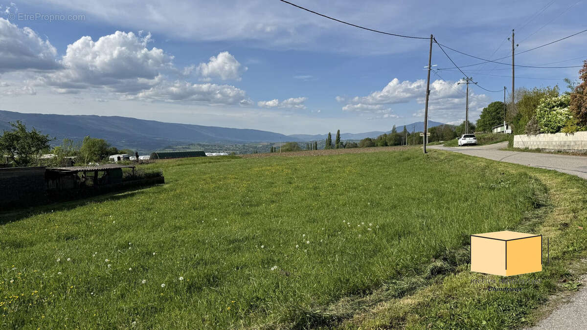 Terrain à SEYSSEL