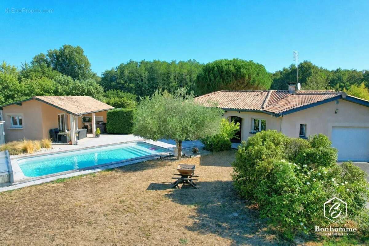 Maison 7 pièces 155 m² - Saint-Morillon - photo 15