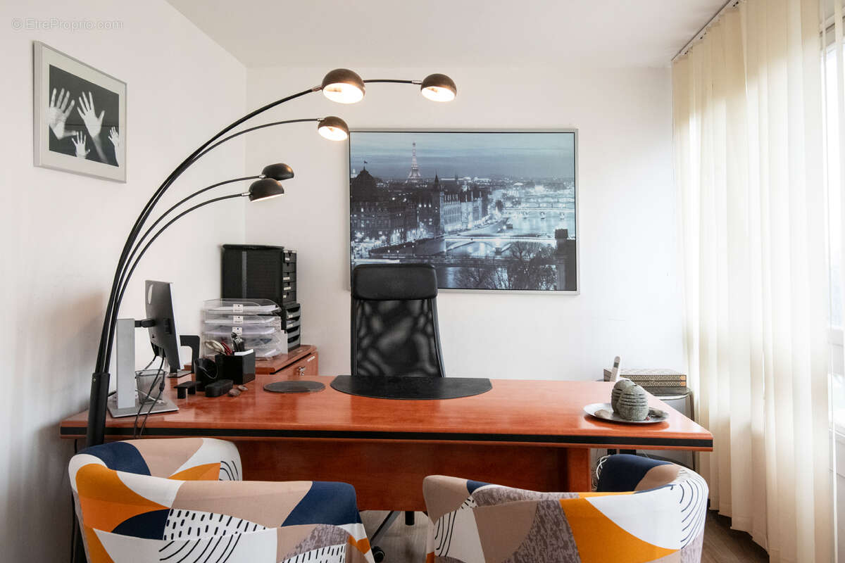 Appartement à NANTERRE