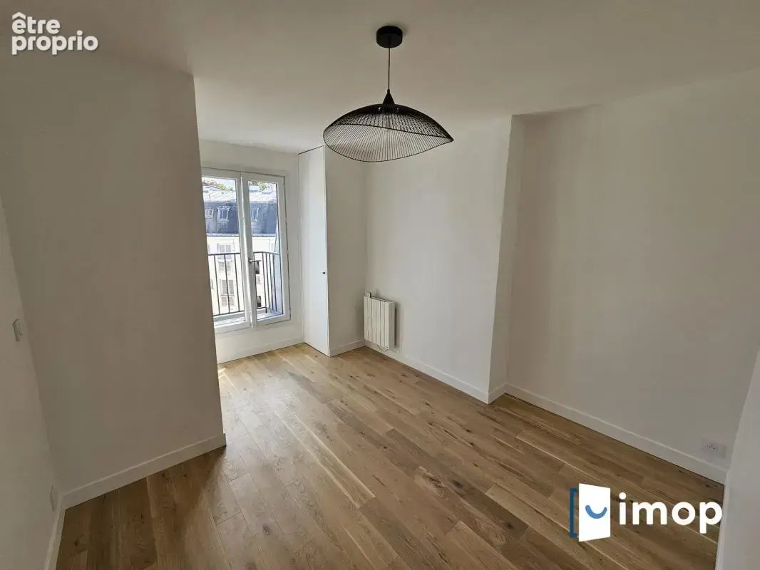 Dernier étage lumineux avec vue Sacré-Cœur – 3 pièces rénové à neuf, 53m² - photo 11