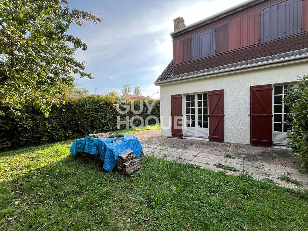 Maison à MILLY-LA-FORET