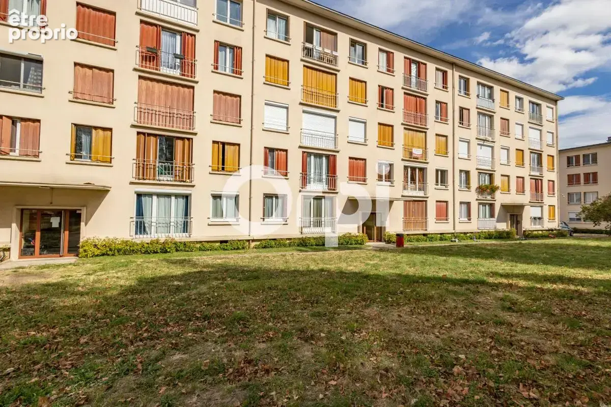 VILLEMOMBLE Appartement 4 pièces de 58m² avec box et cave - photo 11