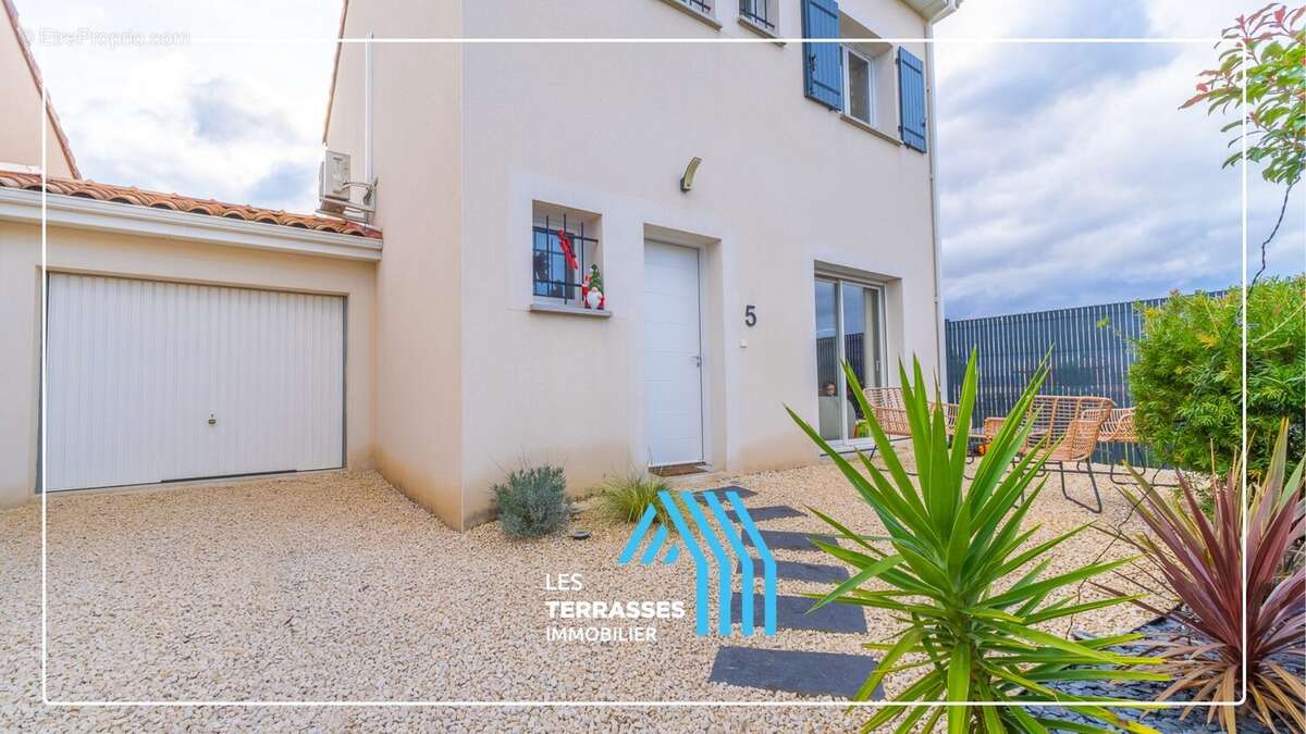 Maison à MONTELIMAR