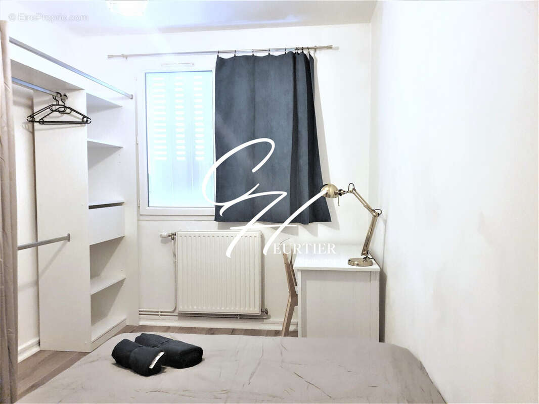 Appartement à SAINT-MARTIN-D'HERES