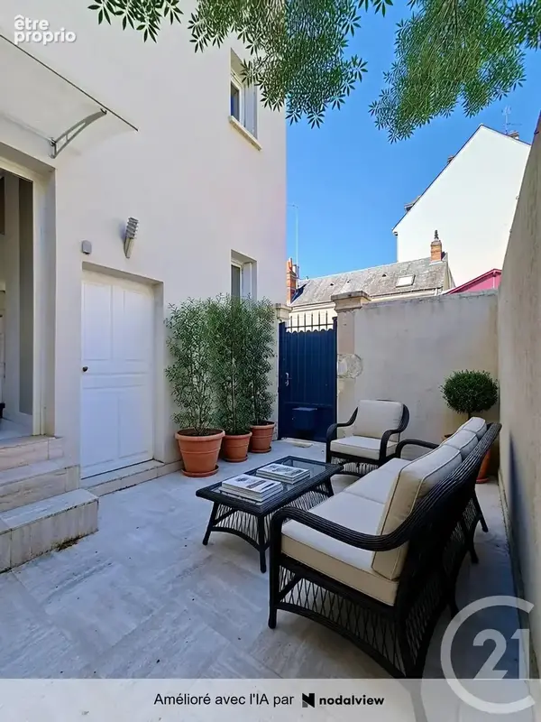 Maison 5 pièces 143 m² à vendre à Tours (37000) - photo 1