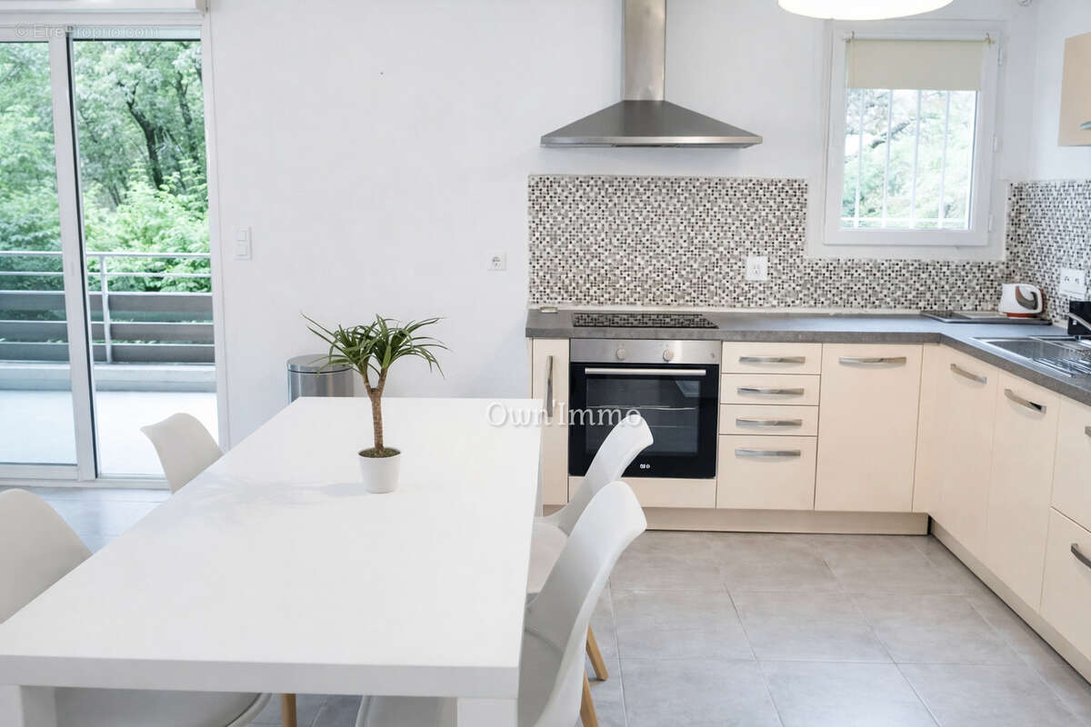 Appartement à CORTE