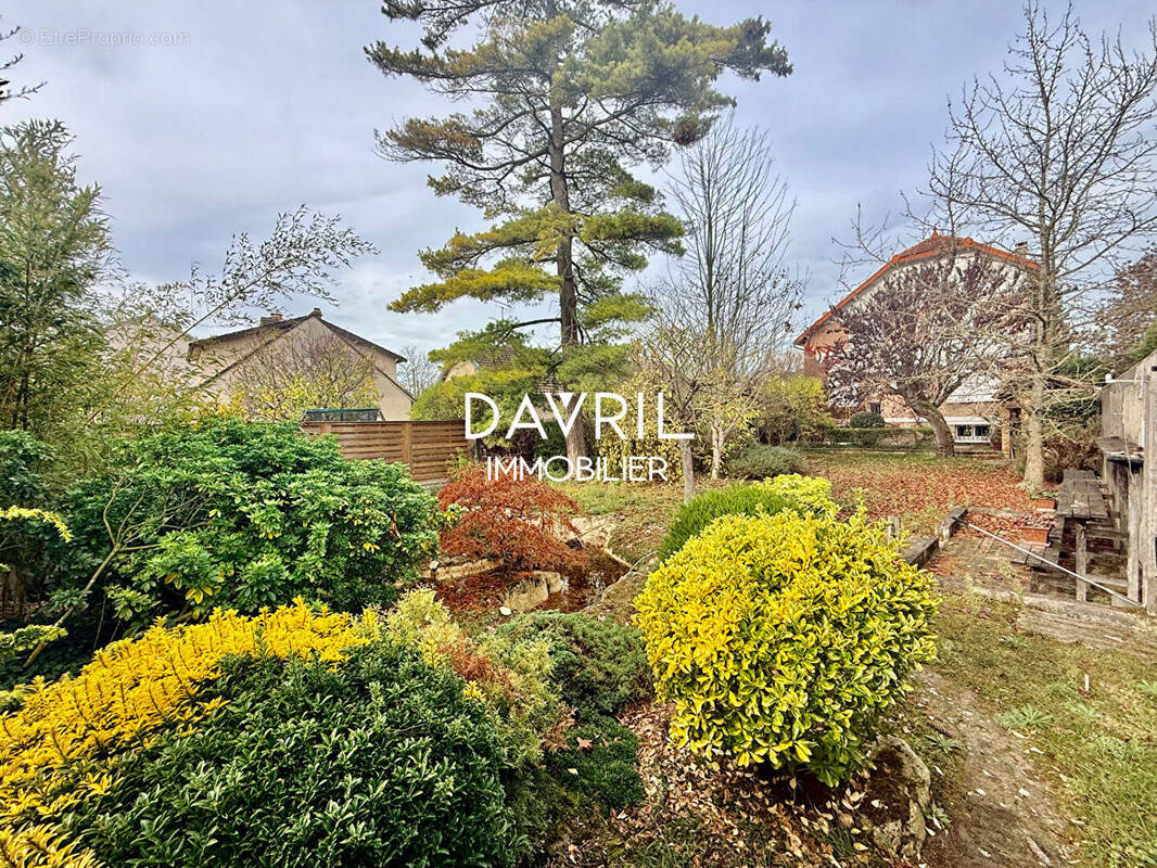 Maison à CONFLANS-SAINTE-HONORINE