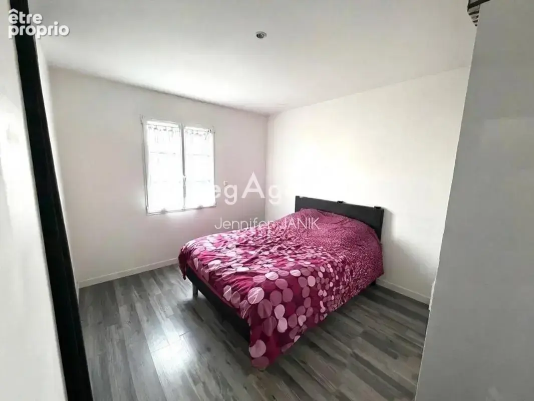 A 10 minutes de SAINT-JUST-EN CHAUSSÉE : Une maison familiale moderne ! - photo 7