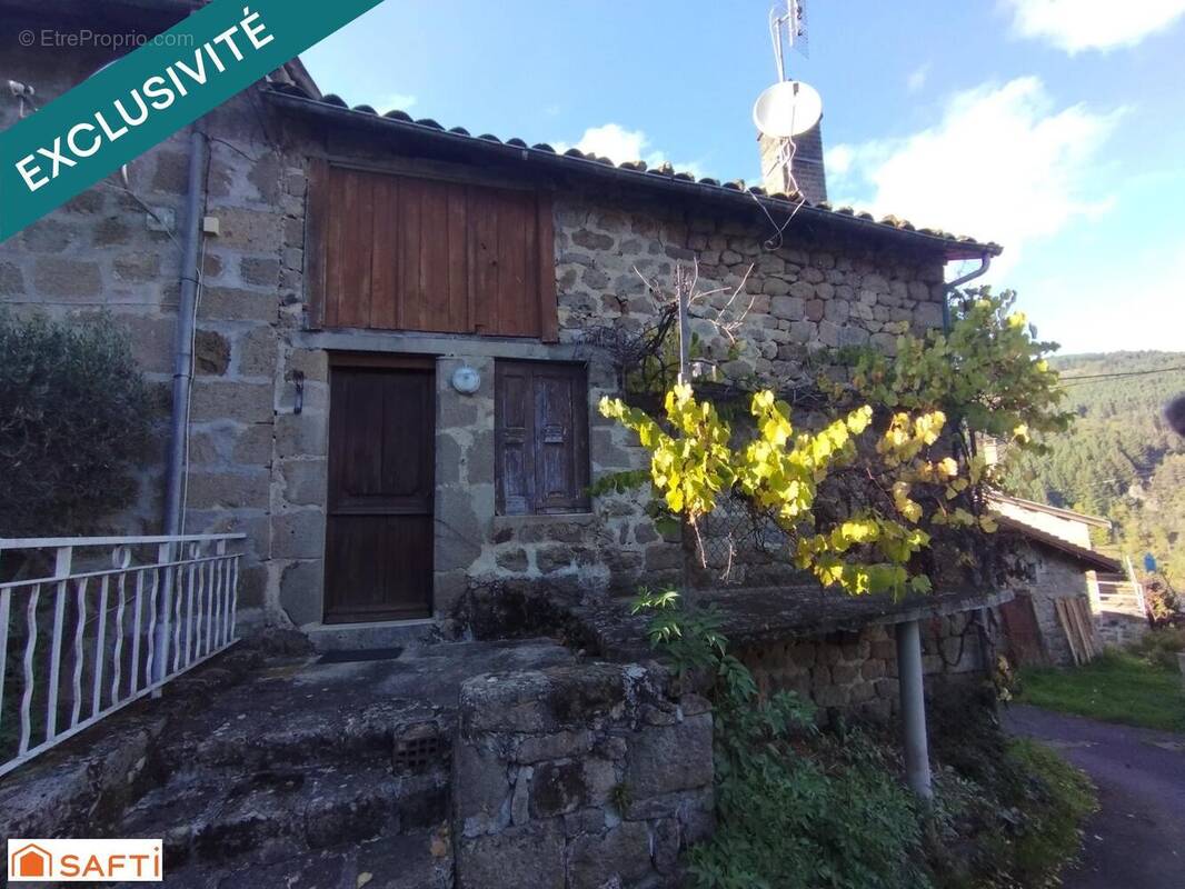 Photo 1 - Maison à SAINT-MARTIN-DE-VALAMAS