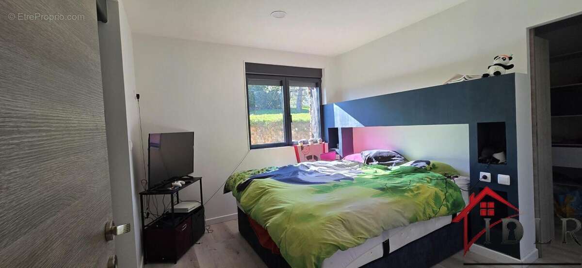 Maison à LARIANS-ET-MUNANS