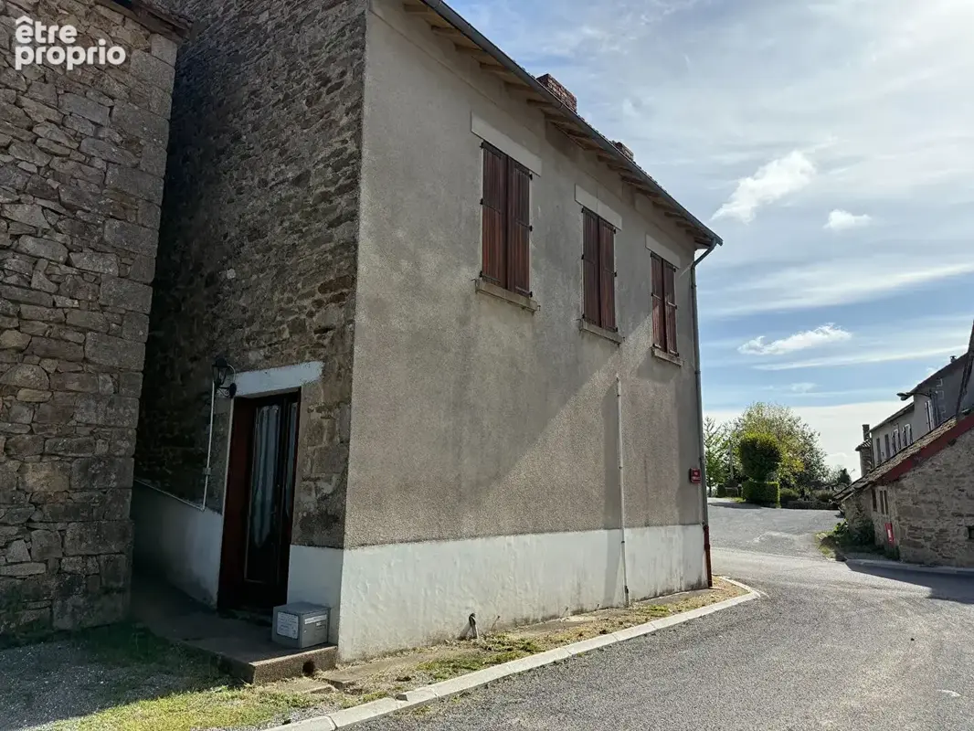 Maison à rénover avec jardin et garage - Les Billanges - photo 16