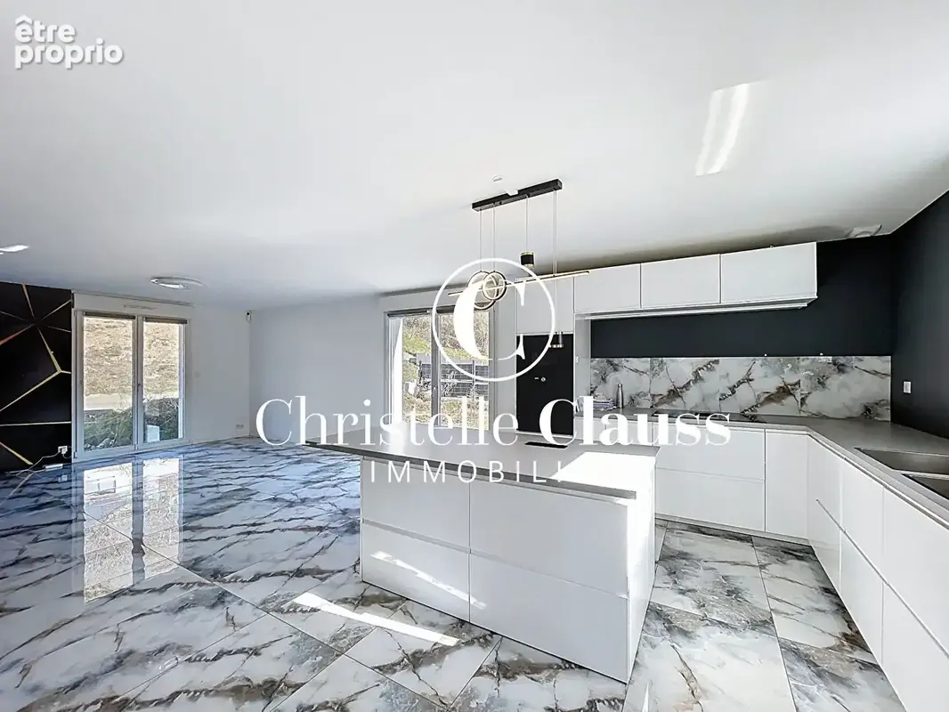 Maison contemporaine neuve - 5 pièces - 92.4 m² Willer-sur-Thur - photo 1