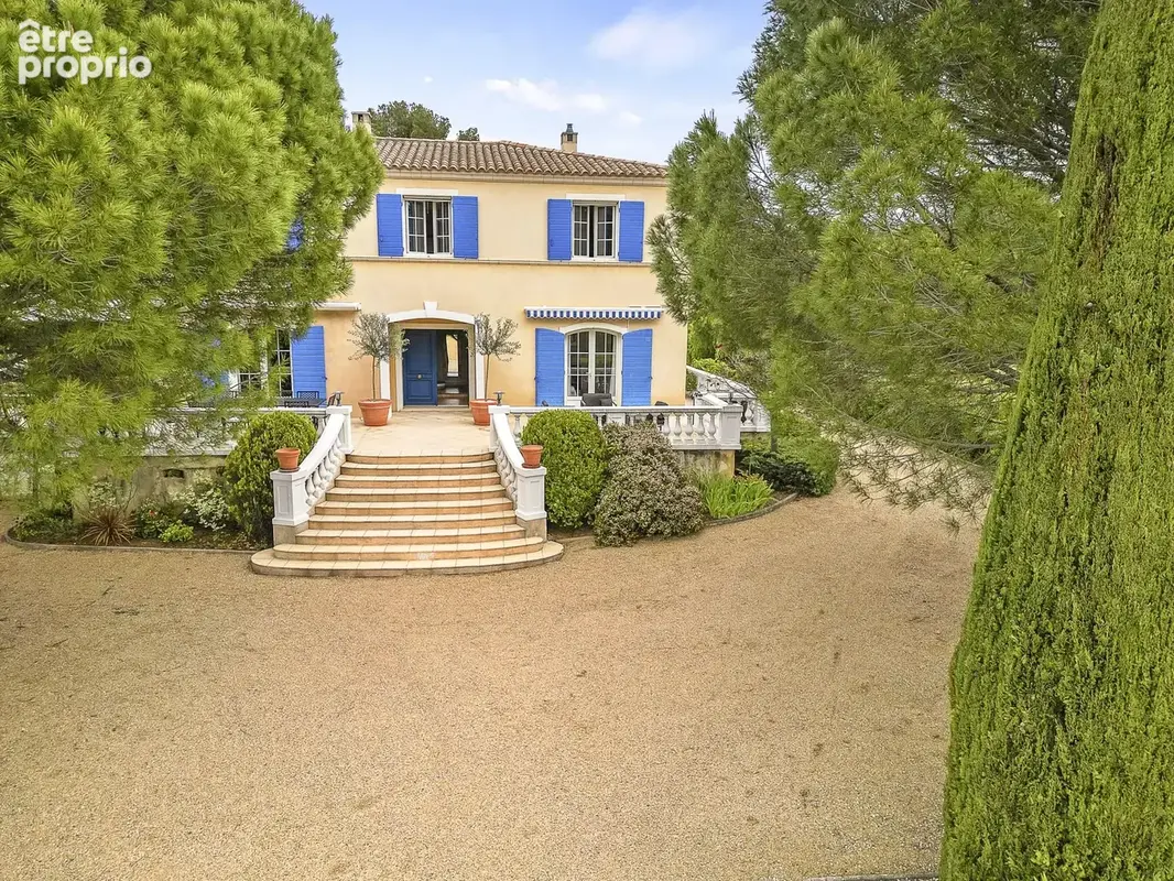 Proche Lorgues - Magnifique propriété de 218 m² + Appartement indépendant -Terrain de 8000m² - photo 8