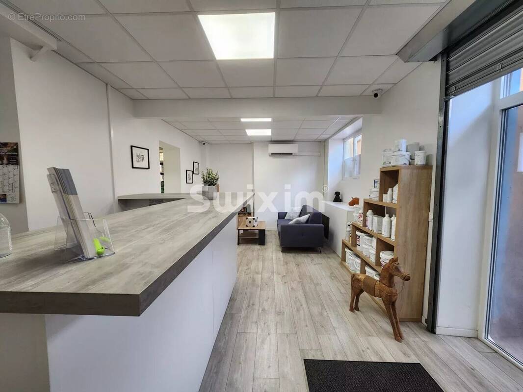 Commerce à LES ARCS