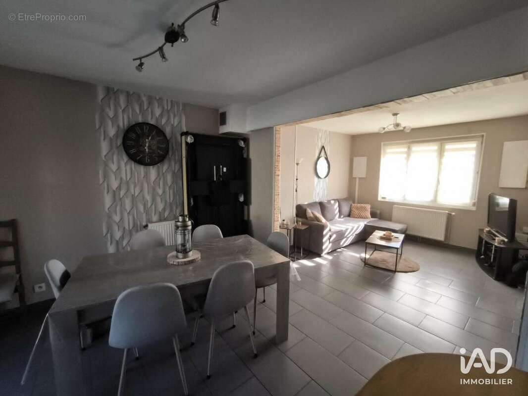 Photo 4 - Maison à MARLY