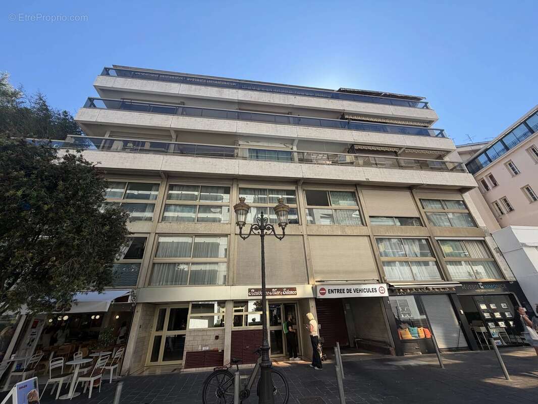 Charmant studio meublé Carré d'Or – Nice - photo 12