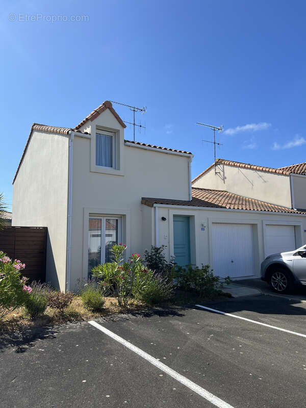 Maison 2 chambres avec jardin et garage à Olonne-sur-Mer - photo 2