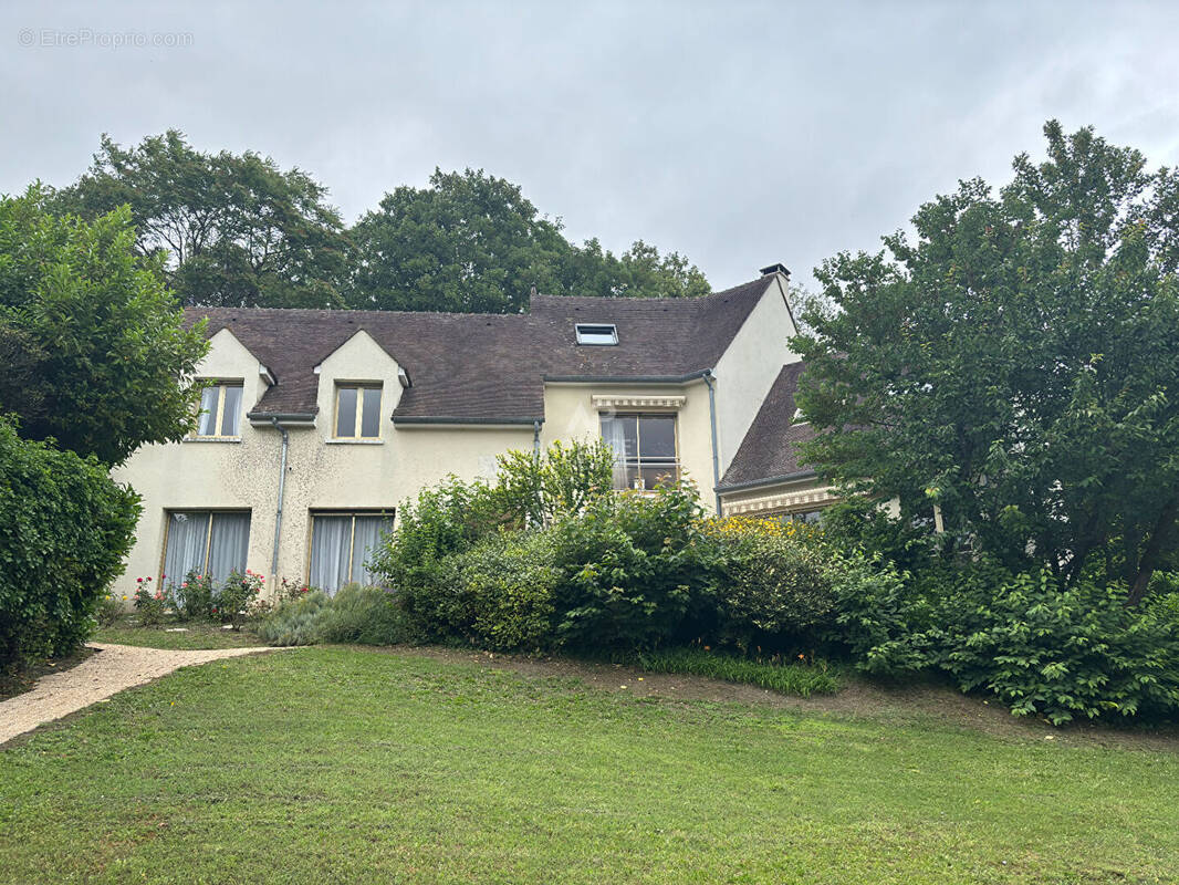 Maison à PONTOISE