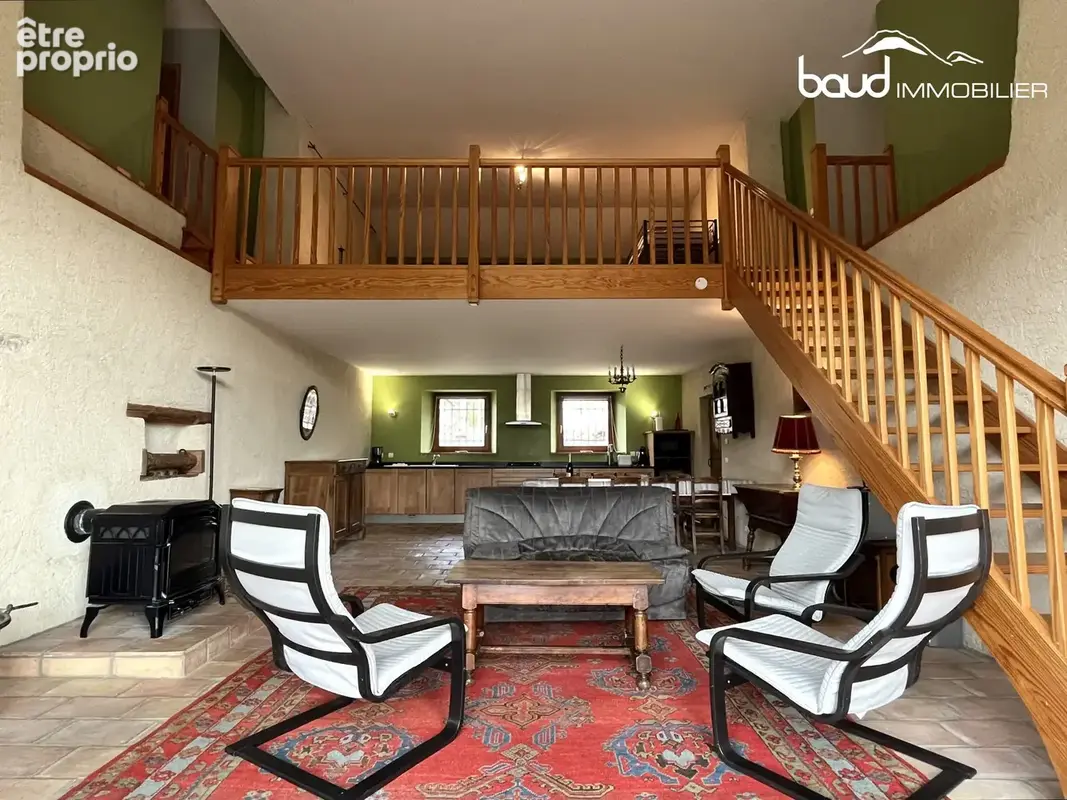 Maison 7 pièces 230 m² à vendre à Lans-En-Vercors (38250) - photo 2